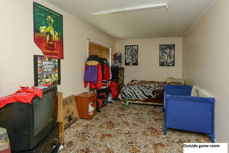 321 Tui Place Camberley_15