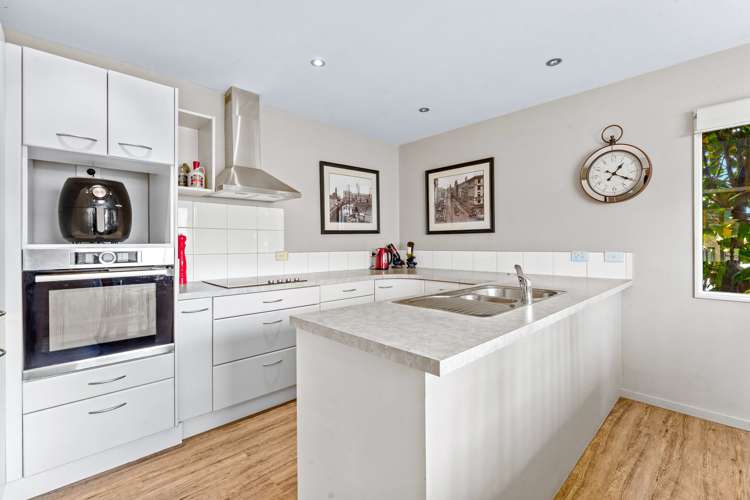 57a Lavery Place Sunnynook_6