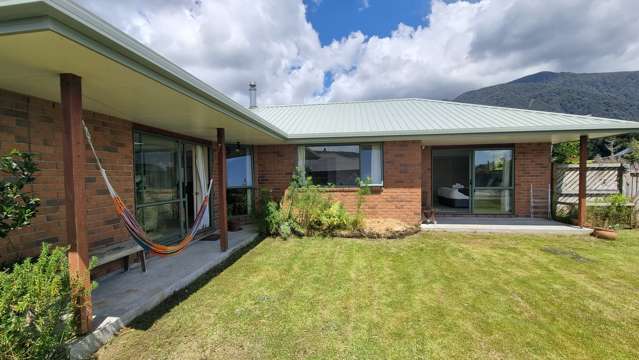 17 Pekanga Drive Fox Glacier_1