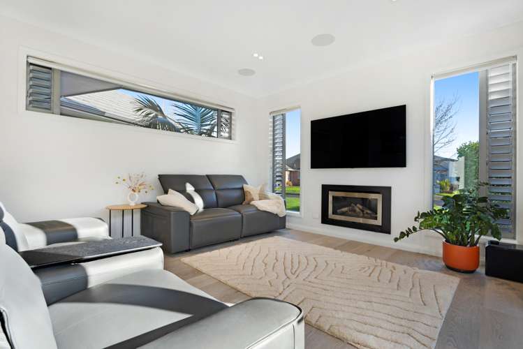 14 Lombardia Way Karaka_4