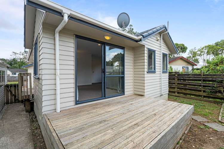 43 & 43A Urlich Drive Ranui_8