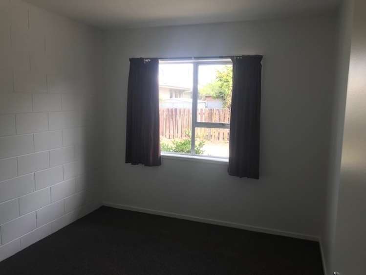 4/80 Walmsley Road 10057_3
