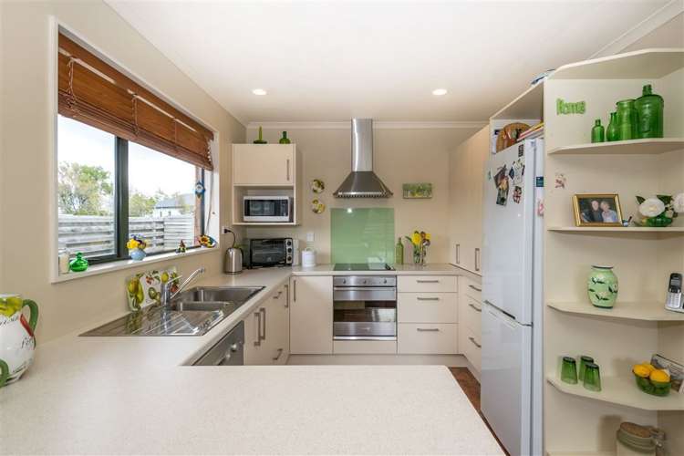 17 Temple Mews Renwick_3