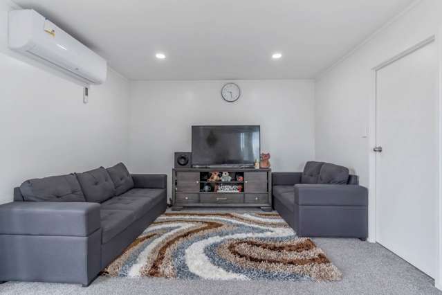 1/20 Funnell Place Manurewa_2