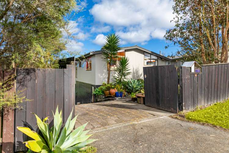123 Captain Scott Road Glen Eden_13