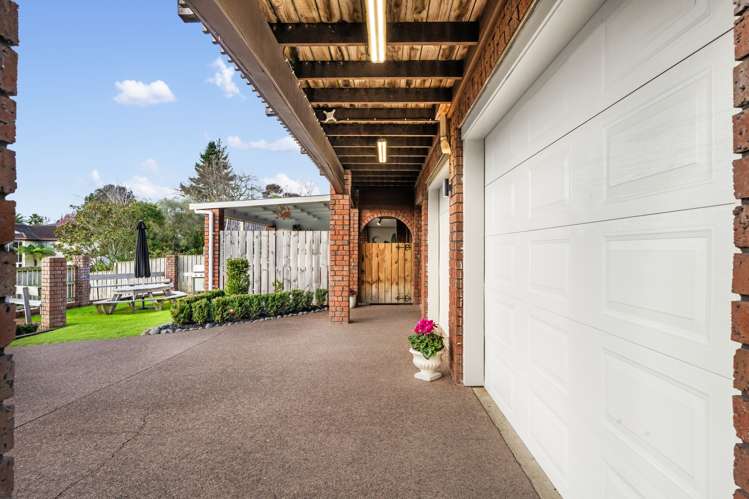 11 Rochas Place Clover Park_5