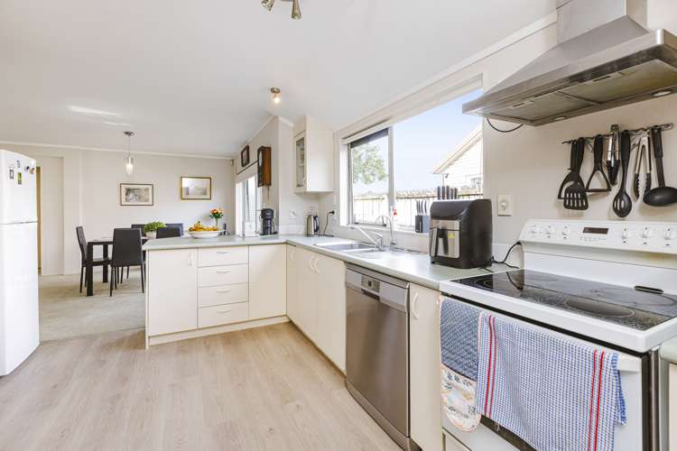 15 Sheriff Place Randwick Park_5