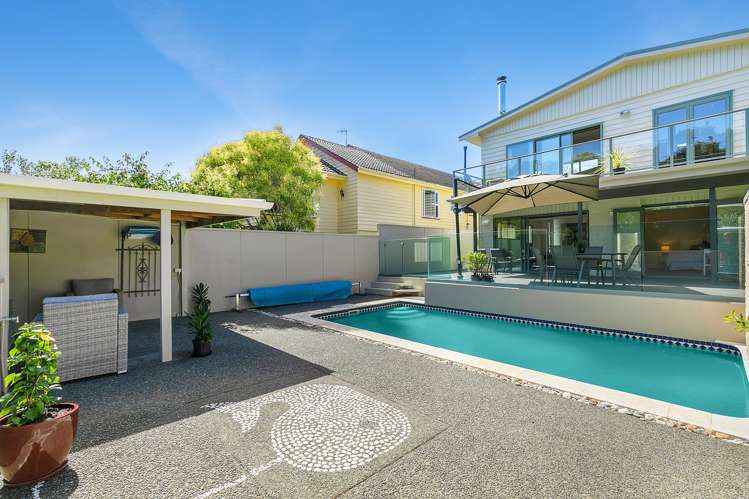 12 Dowling Grove Silverstream_23