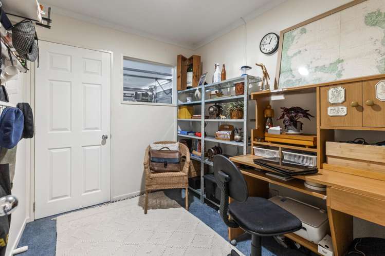 2 Landing Drive Albany_18