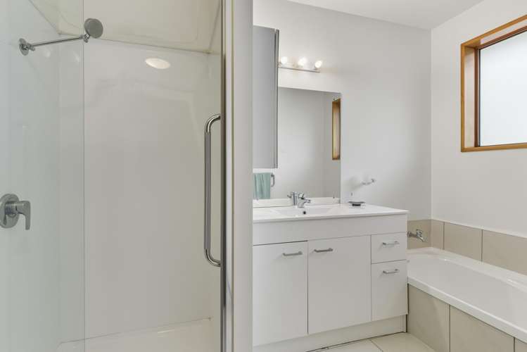 77 Bay View Road South Dunedin_14