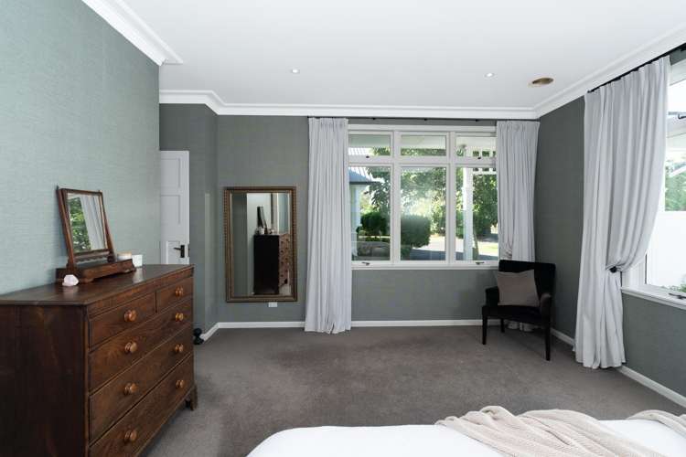 643 Grey Street Hamilton East_26