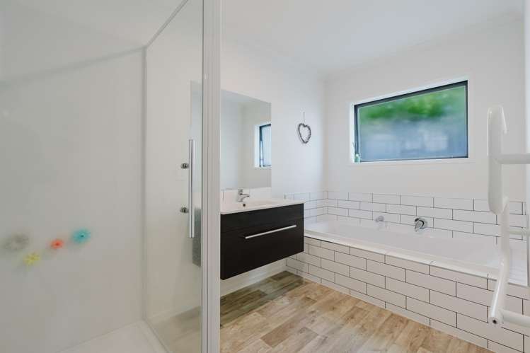 76 Rolleston Street Kihikihi_16