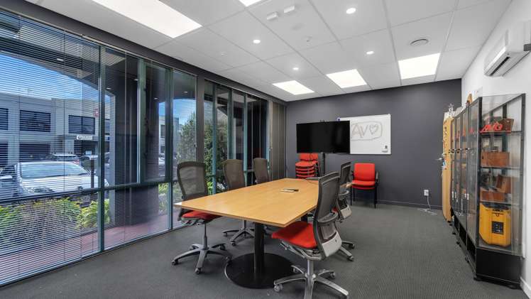 39 Leslie Hills Drive Riccarton_6