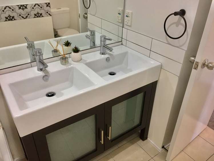 3a Milne Road Mangakakahi_17