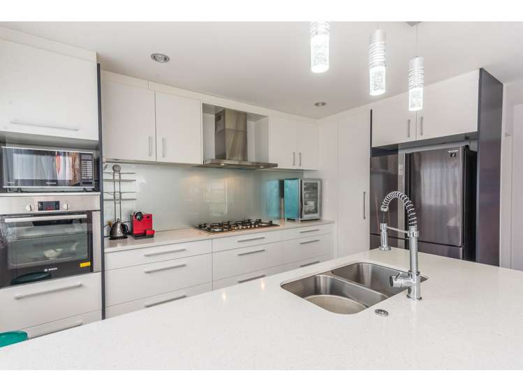 140p Hepburn Road Glendene_6