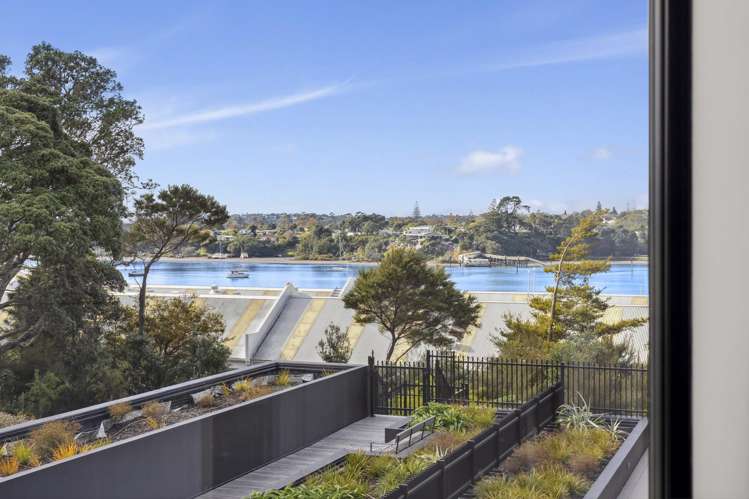 45b Hudson Bay Road Hobsonville_17