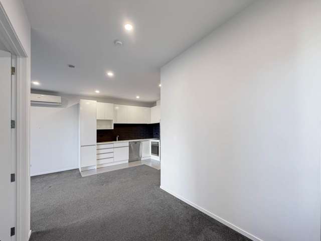 G01/75 Hobsonville Point Road Hobsonville_2
