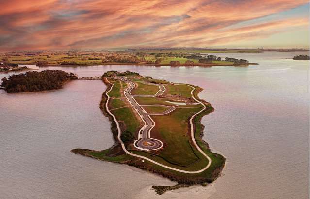 Once in a lifetime opportunity, Pararēkau Island, Karaka