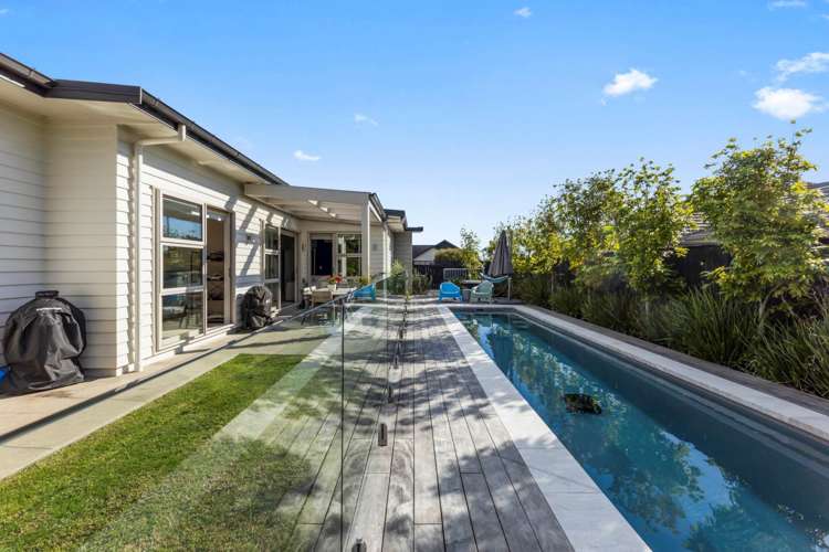 8 Kaiawa Street Beachlands_17