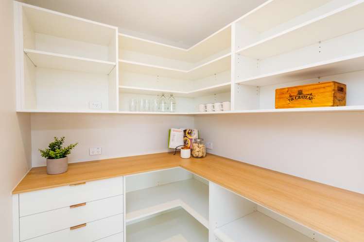 124 Churcher Street Feilding_12