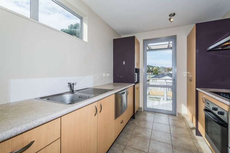 F5/27 Inverness Road Browns Bay_4
