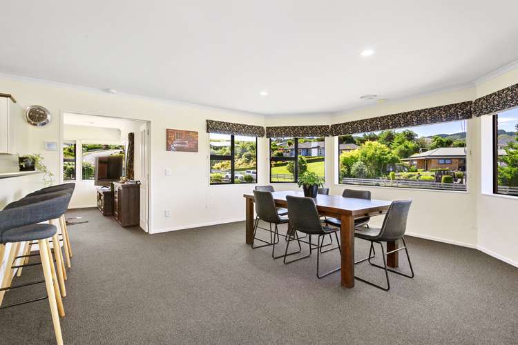 1 Grace Nicholls Grove Riverstone Terraces_9