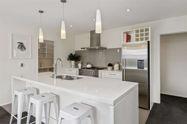 196a Gayhurst Road Dallington_4