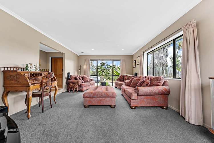 7 Holsten Place Massey_7