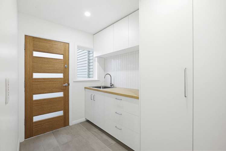 25 Chaffey Crescent Titahi Bay_15