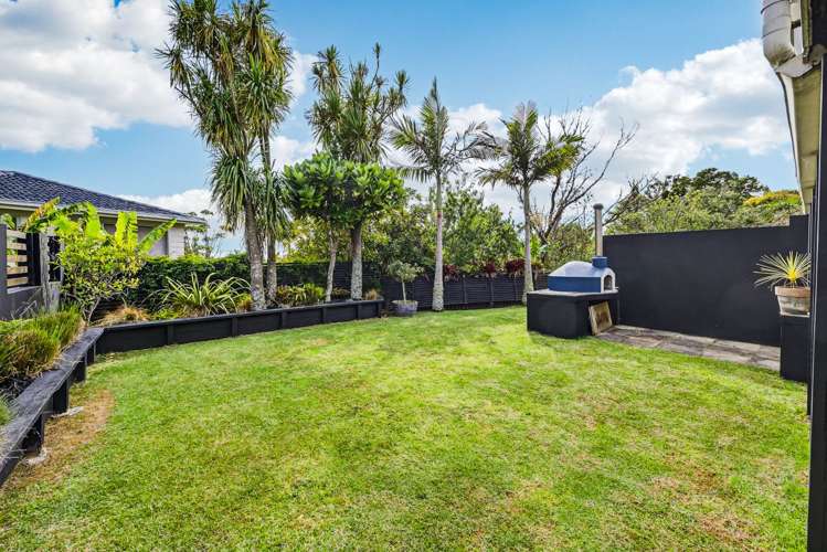 11 Finchley Road Torbay_17