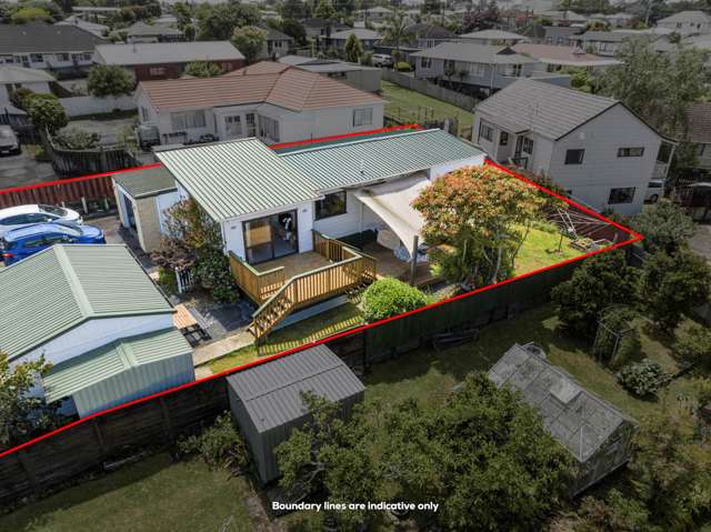 2/177 Edmonton Road Te Atatu South_1