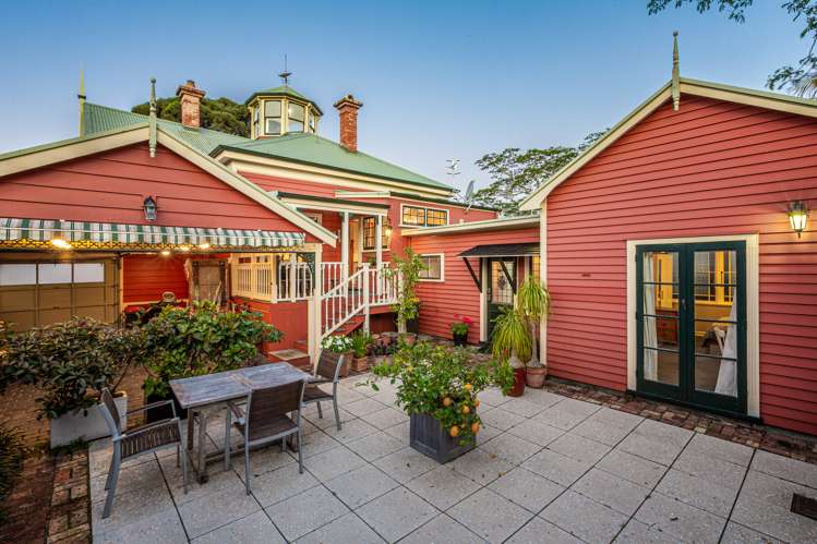 1 Oxford Terrace Devonport_16