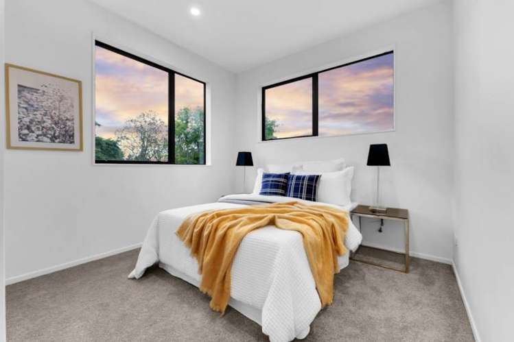 24A & 24B Zingaro Place Massey_20