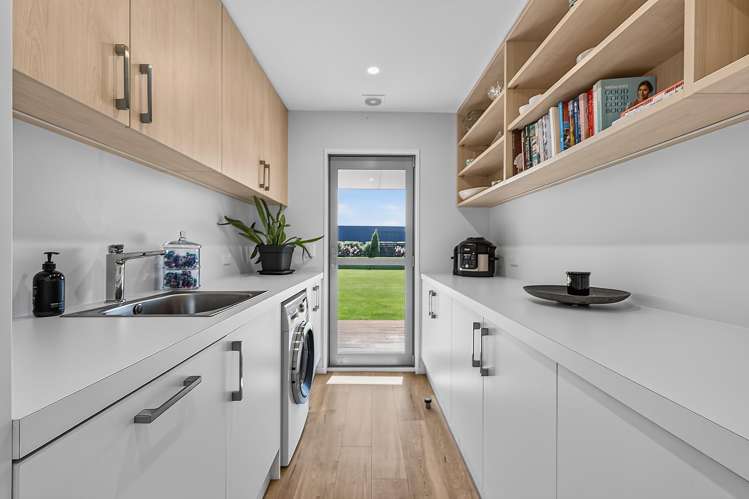 16 Landsborough Drive Darfield_19