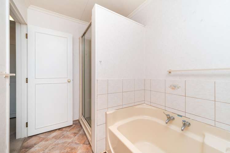 17 Russell Street Feilding_22