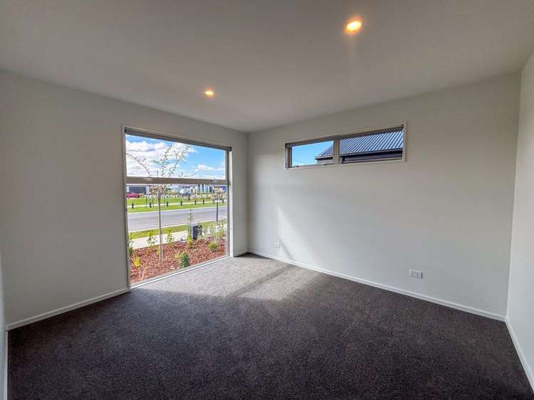 28 Estival Drive 11103_5