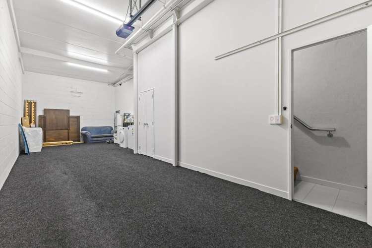 86 Norwood Drive Flat Bush_11