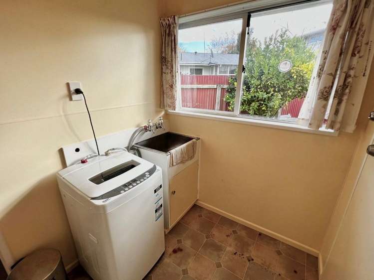  15 Tabak Crescent Takaro_9