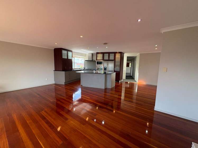 18 Sea Spray Drive Bucklands Beach_11