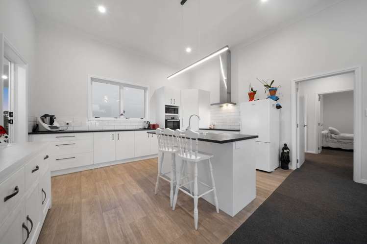224 Logan Road Pukekawa_9