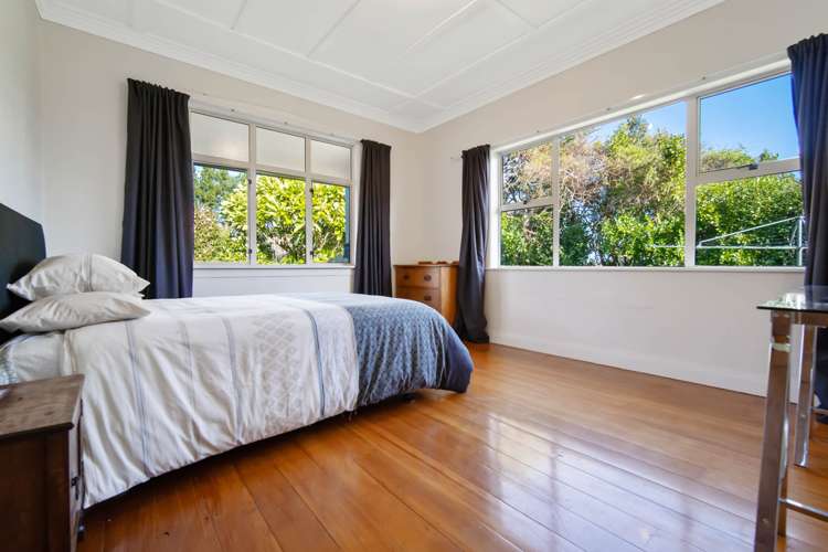 587 Inland North Road Onaero_12