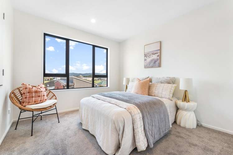 6&7/45 Smythe Road Henderson_11