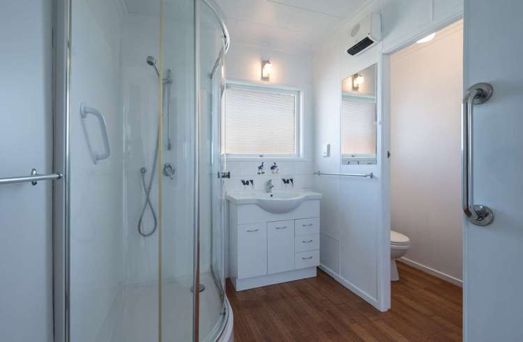 1/240 Songer Street Stoke_2