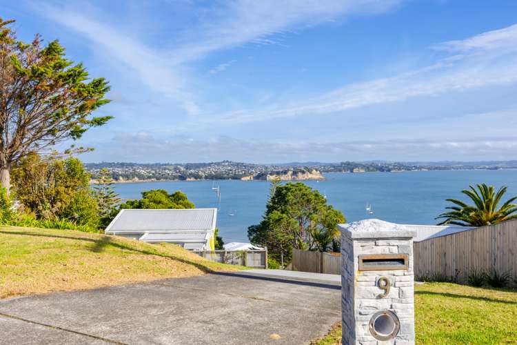 9 Roberts Road Matakatia_22