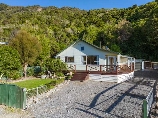 31 Belvue Bay Road Havelock_2