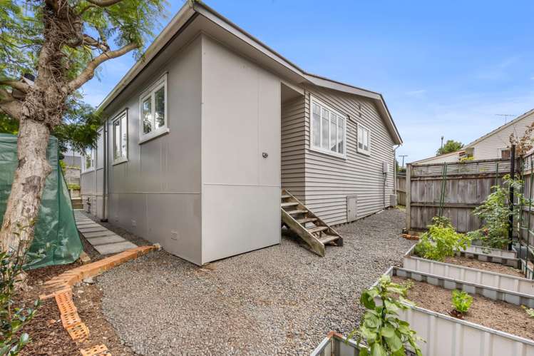 1/9 Luplau Crescent Cockle Bay_22