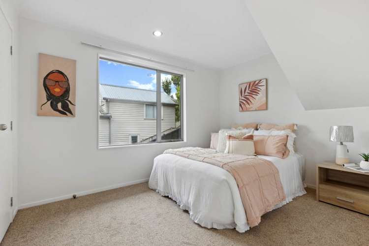 2/33 Rukutai Street Orakei_12