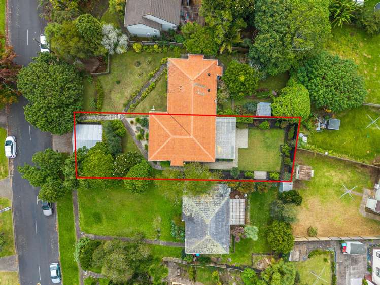 37 McCullough Avenue Three Kings_13