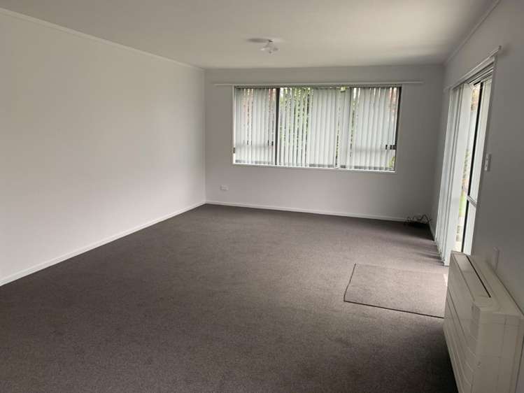 77B Oxford Street 10001_3