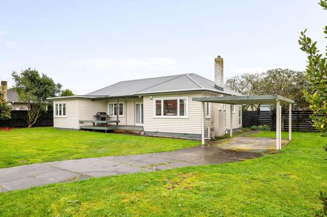 248 Fox Street & 107 Cook Street Hamilton East_1